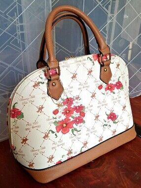 Beverly Hills Polo Club Flower Purse